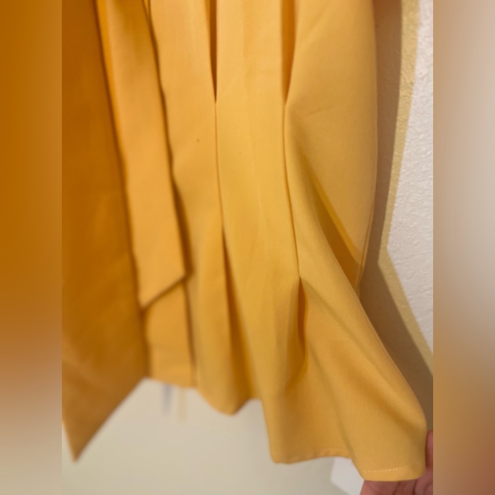 Retro Stage Yellow Bow Neck Blouse Flutter Sleeve Romantic Mod Vintage Statement — image 6 of 8